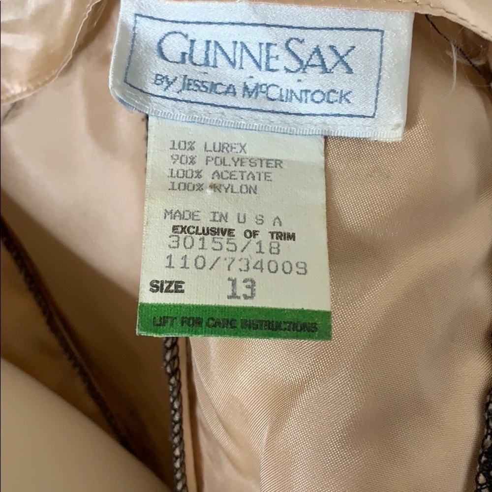 Vintage Gunne Sax strapless lace and tulle dress needs work - Picture 13 of 15